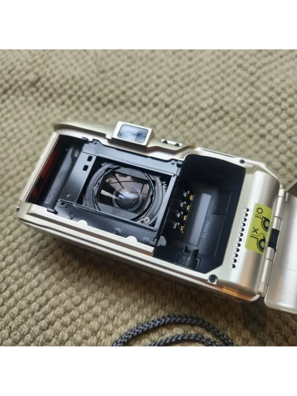 Olympus Stylus Epic Zoom 80 35mm Film Camera 38-80mm AF Battery not Film Tested